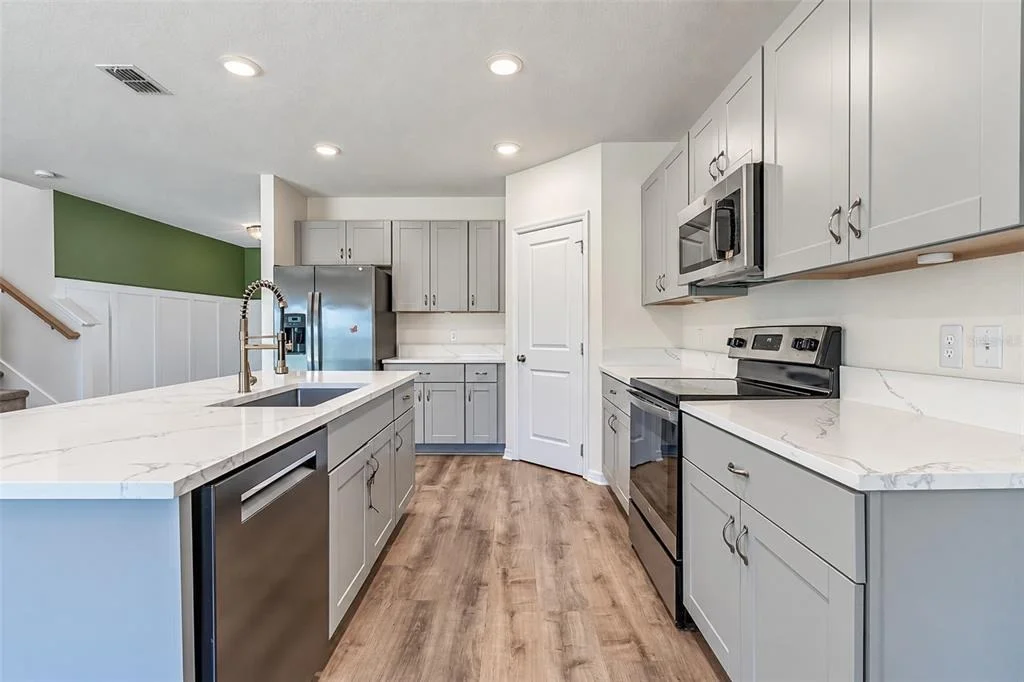 Photo of 585 BLACK EAGLE DRIVE