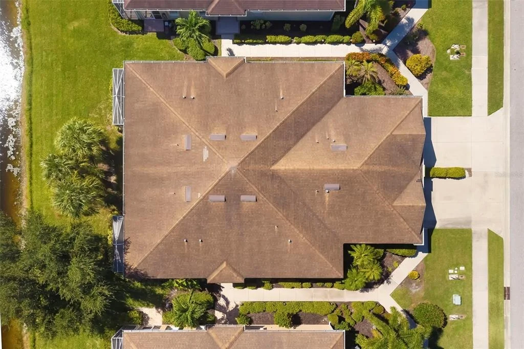 Photo of 292 CAPULET DRIVE