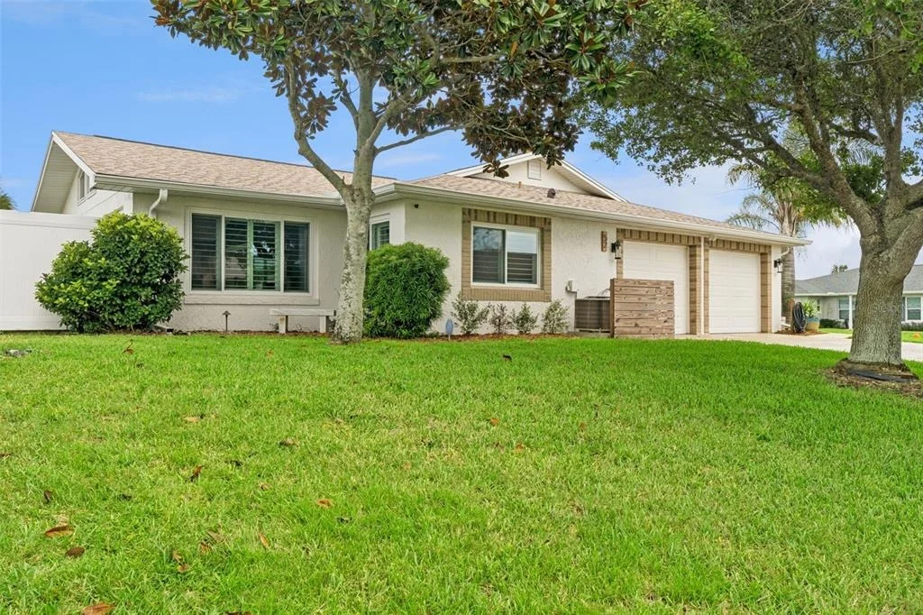 Photo of 52 SEA ISLAND DRIVE N
