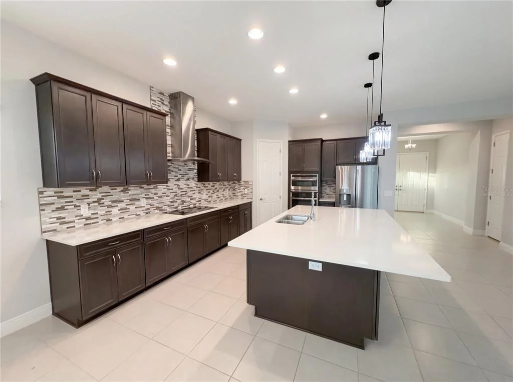 Photo of 11277 RUSTIC TIMBER LOOP