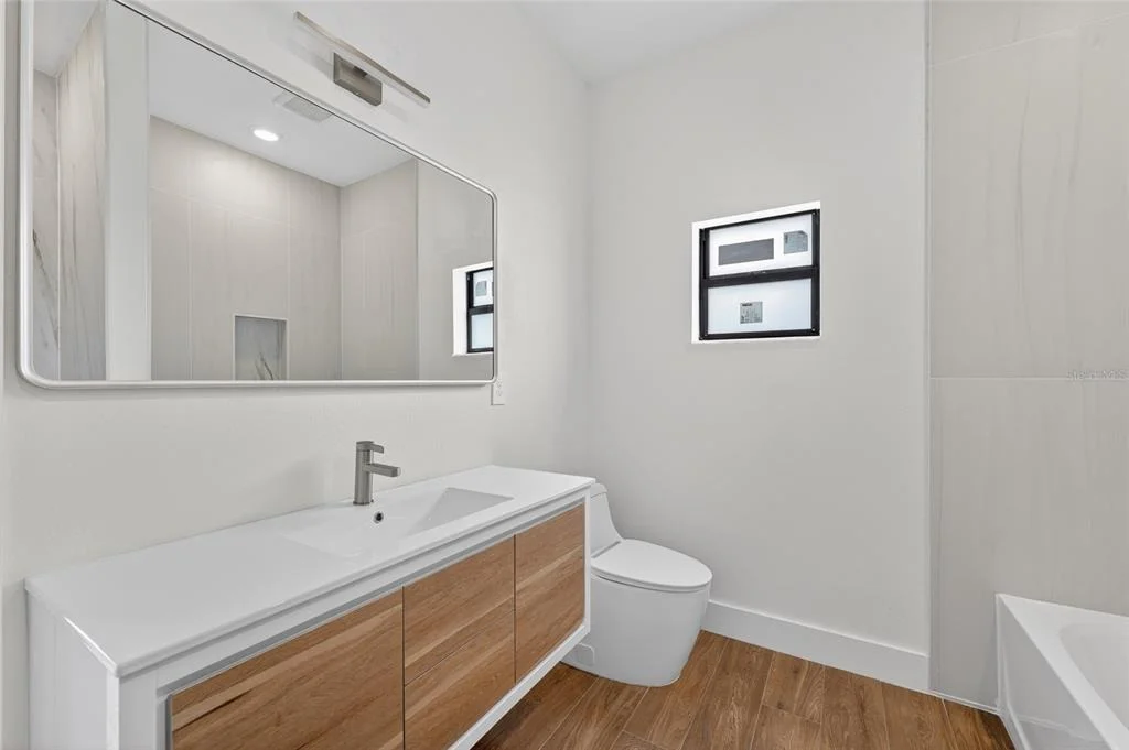 Photo of 1018 S MARLIN DRIVE
