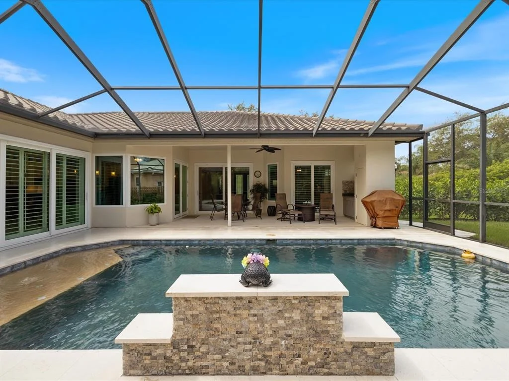 Photo of 4987 CROSS POINTE DRIVE