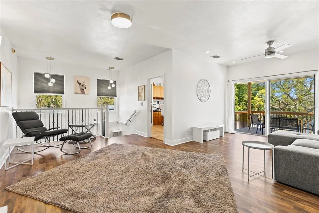 Photo of 5657 OCEANIC ROAD