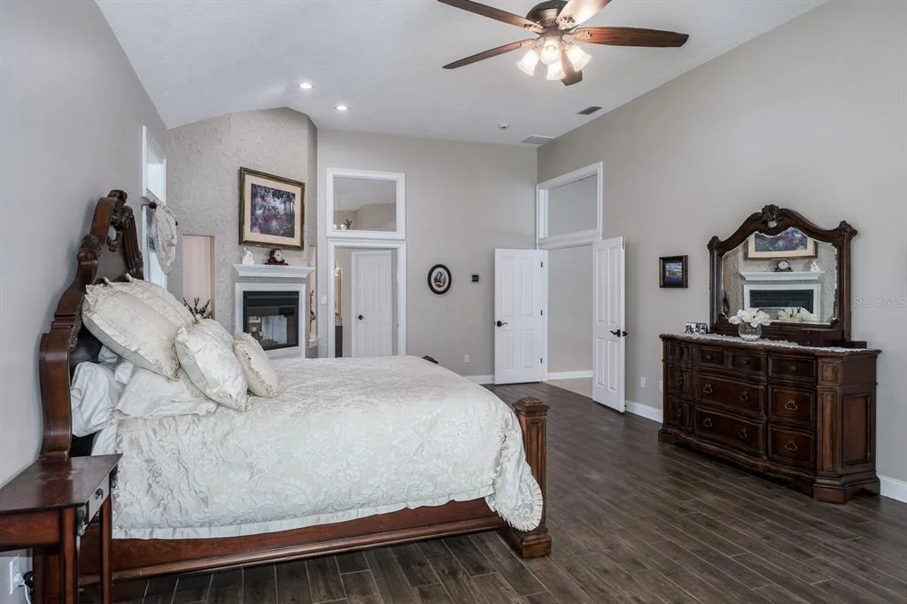 Photo of 110 DEERPATH DRIVE