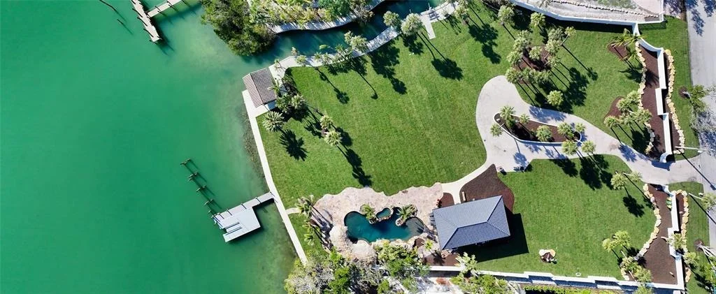 Photo of 684 FREELING DRIVE