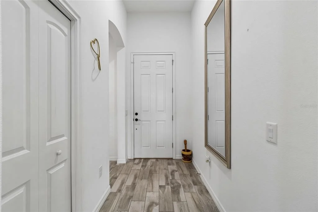 Photo of 943 OLD WINDSOR WAY