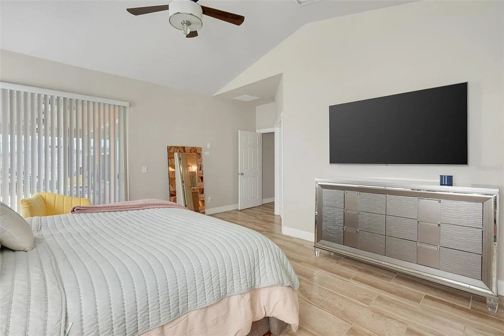 Photo of 11045 LEMAY DRIVE