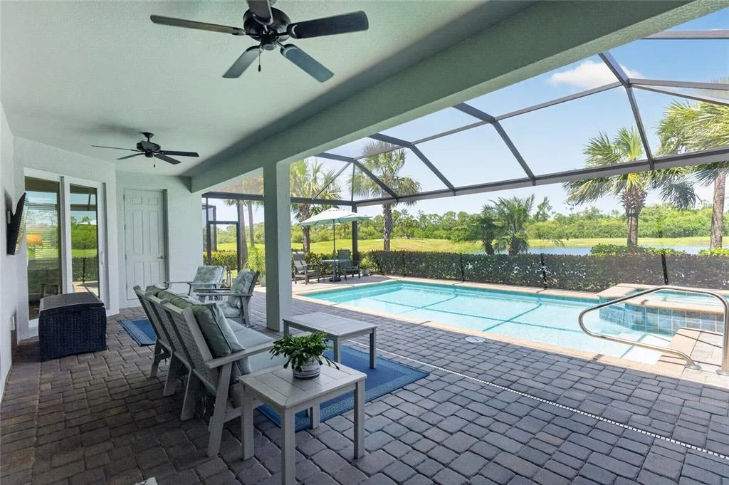 Photo of 25180 LONGMEADOW DRIVE