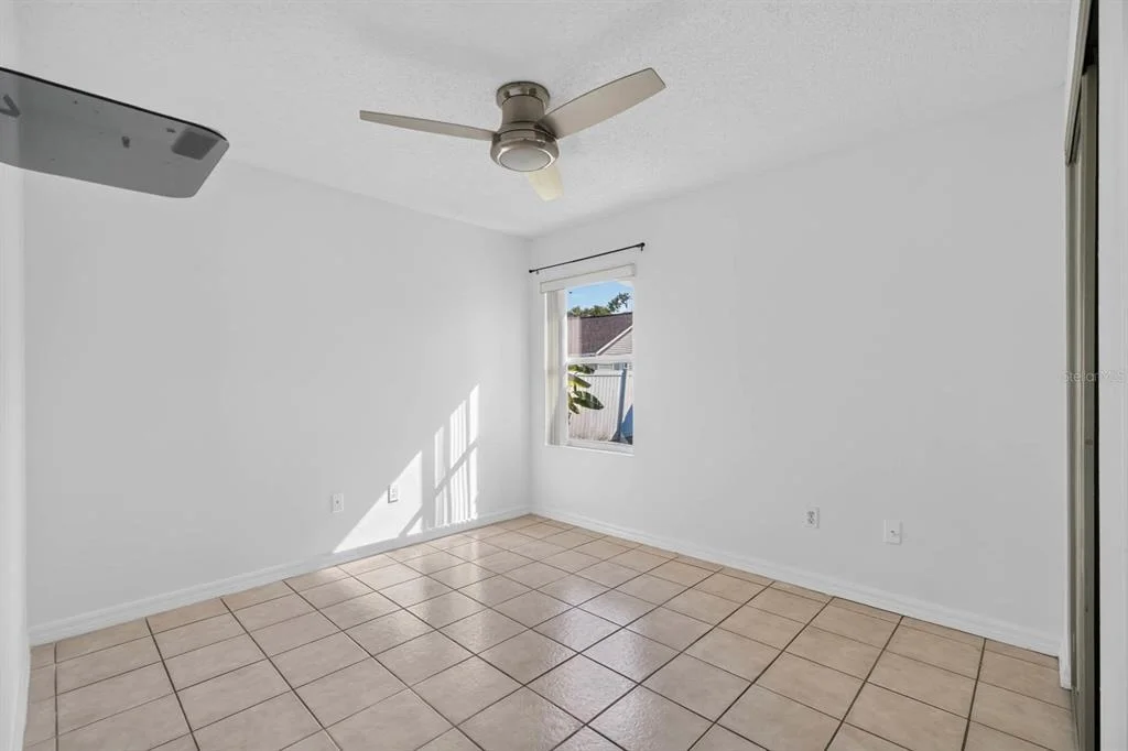 Photo of 20 LAKE MEADOW WAY