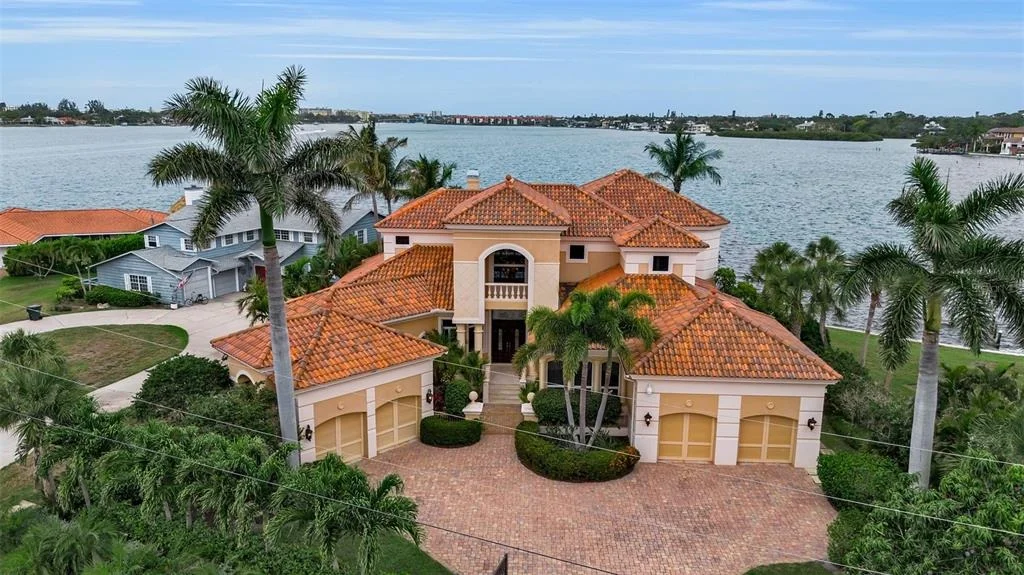 Photo of 1541 CARIBBEAN DRIVE