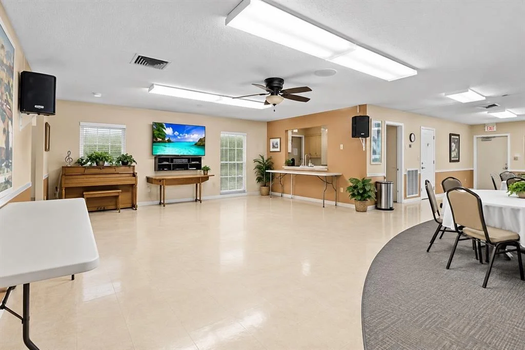 Photo of 14 IDLE SANDS DRIVE