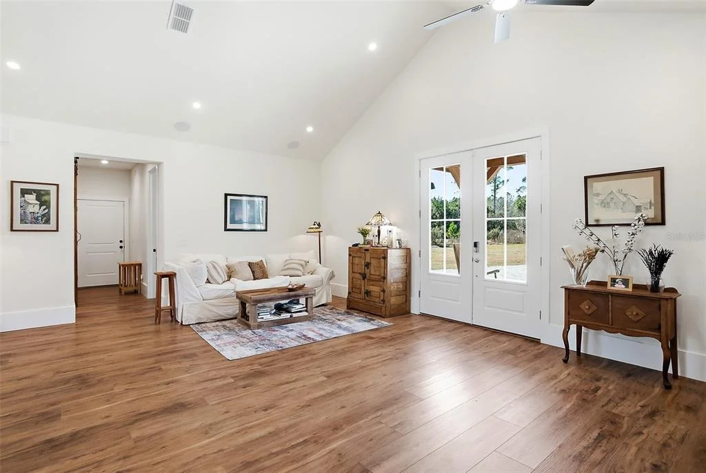 Photo of 9797 COUNTY ROAD 305