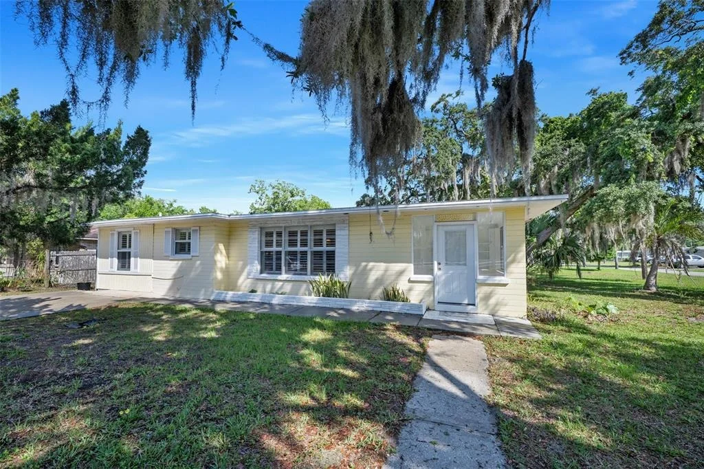 Photo of 183 HERNANDEZ AVENUE
