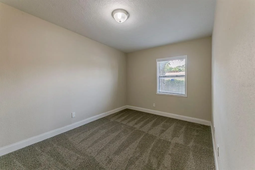 Photo of 1007 EMERALDA ROAD