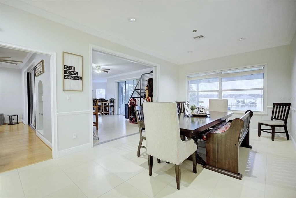 Photo of 492 SUNSET POINTE DRIVE