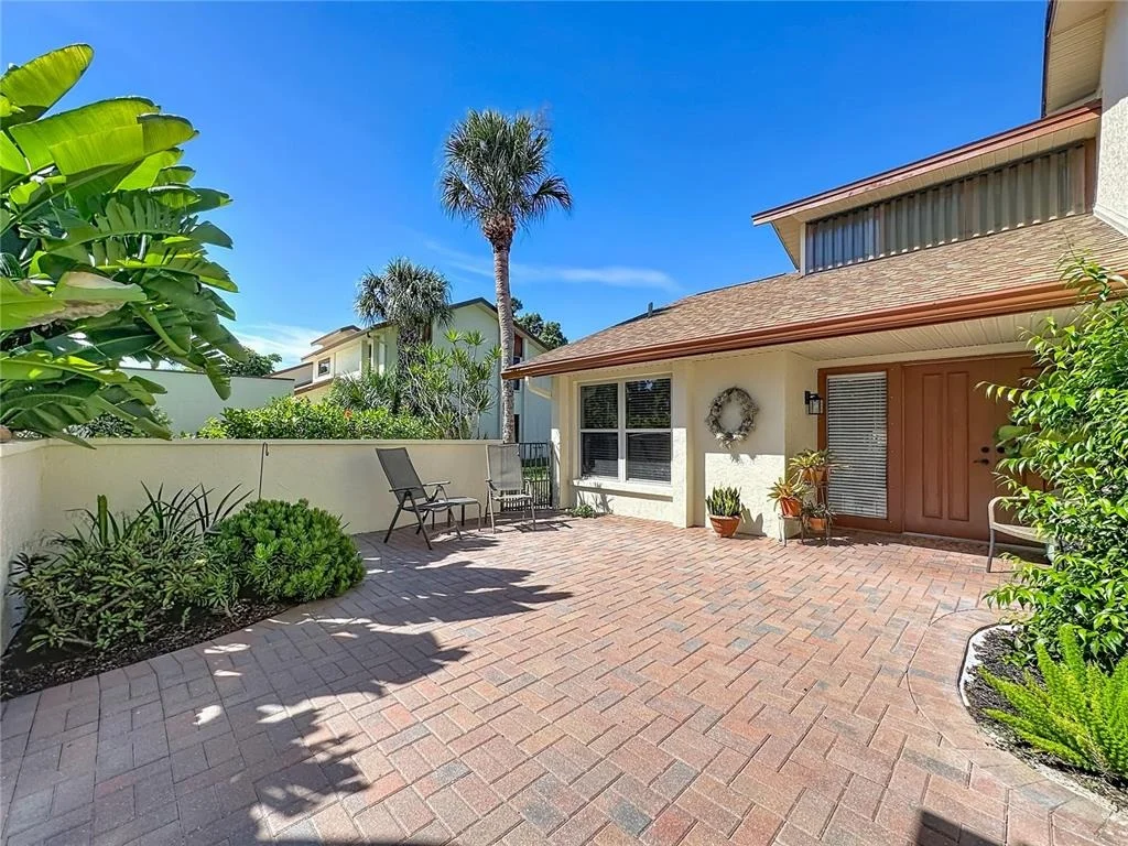 Photo of 6010 COURTSIDE DRIVE