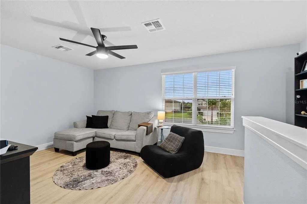 Photo of 9109 ROYAL RIVER CIRCLE