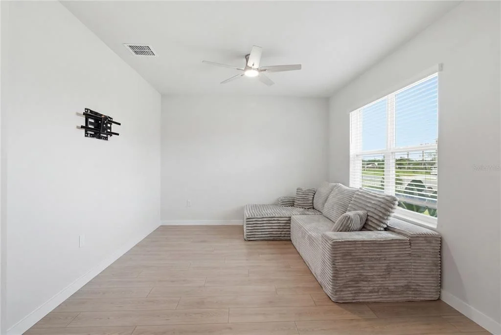 Photo of 18114 WHEATHOUSE PLACE