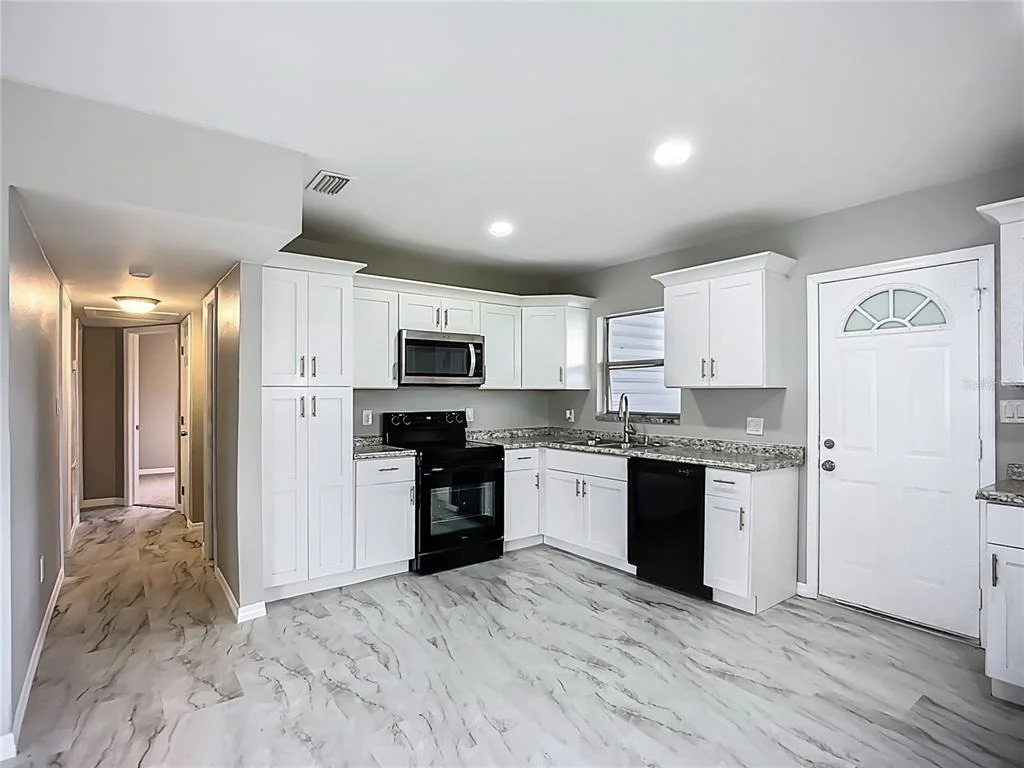 Photo of 6228 FLORIDA CIRCLE W