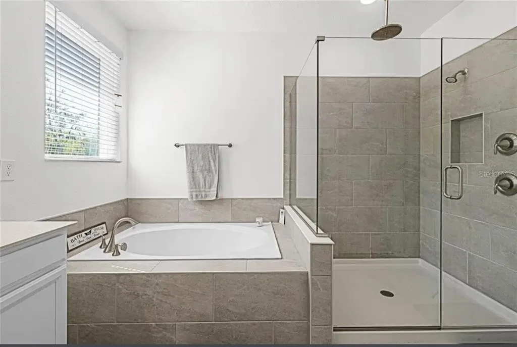 Photo of 826 TERRAPIN DRIVE