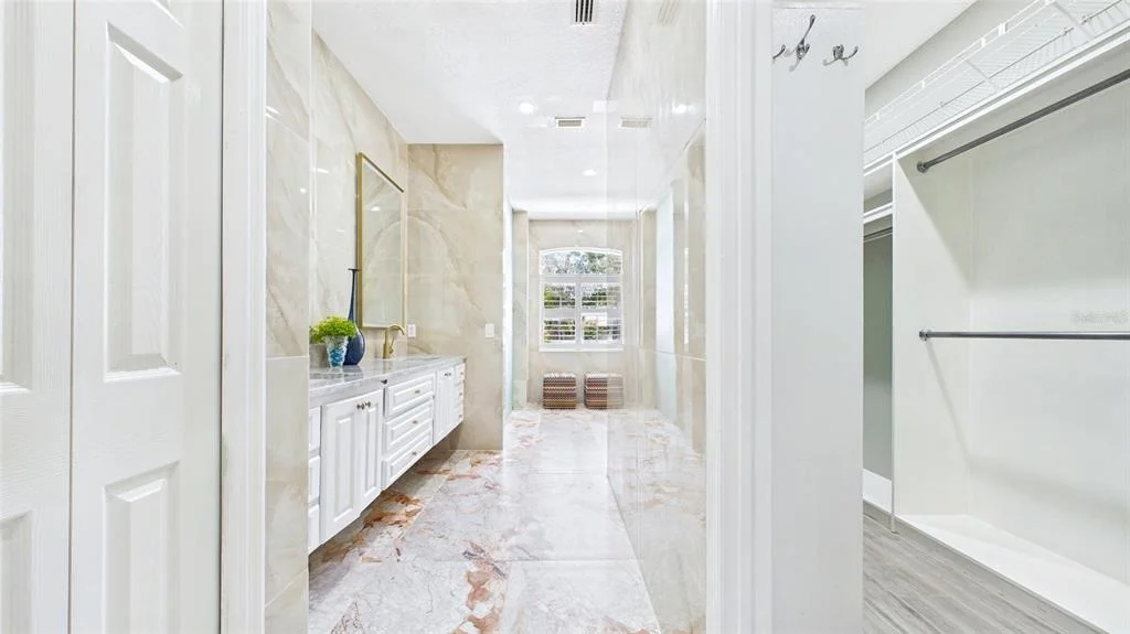 Photo of 7225 RIVER FOREST LANE