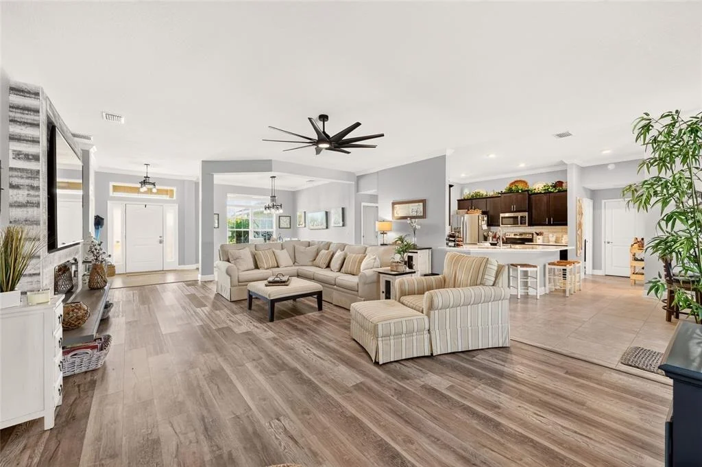 Photo of 6943 SE 11TH PLACE