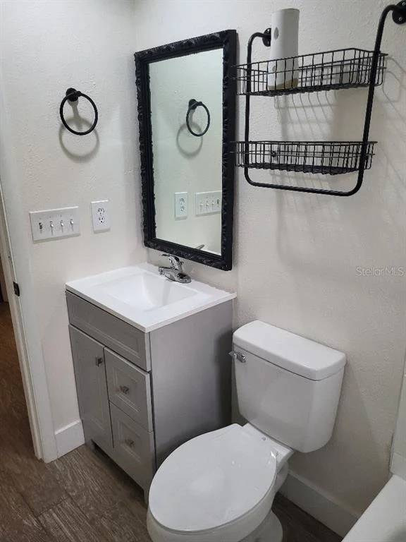 Photo of 995 EMERALD DRIVE