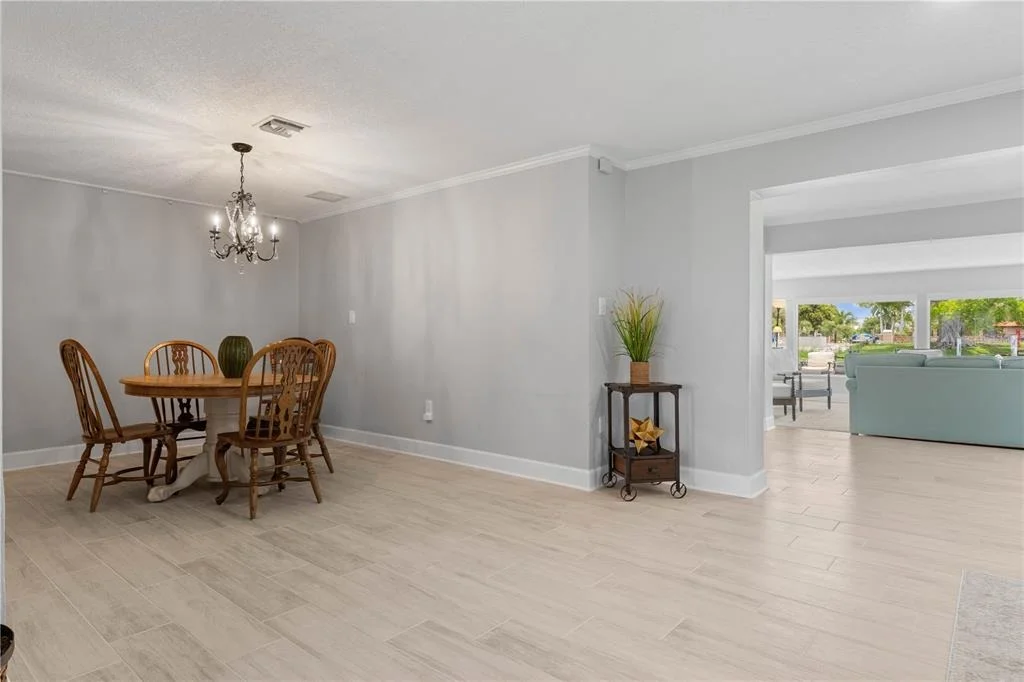 Photo of 2211 PALM TREE DRIVE