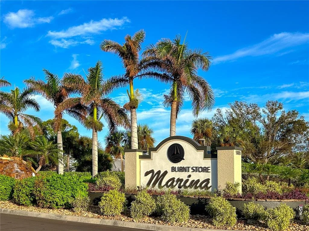 Photo of 3341 SUNSET KEY CIRCLE