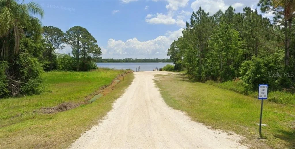 Photo of 1302 LAKESIDE DRIVE S