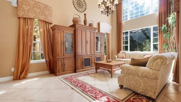 Photo of 601 SPRING OAK CIRCLE