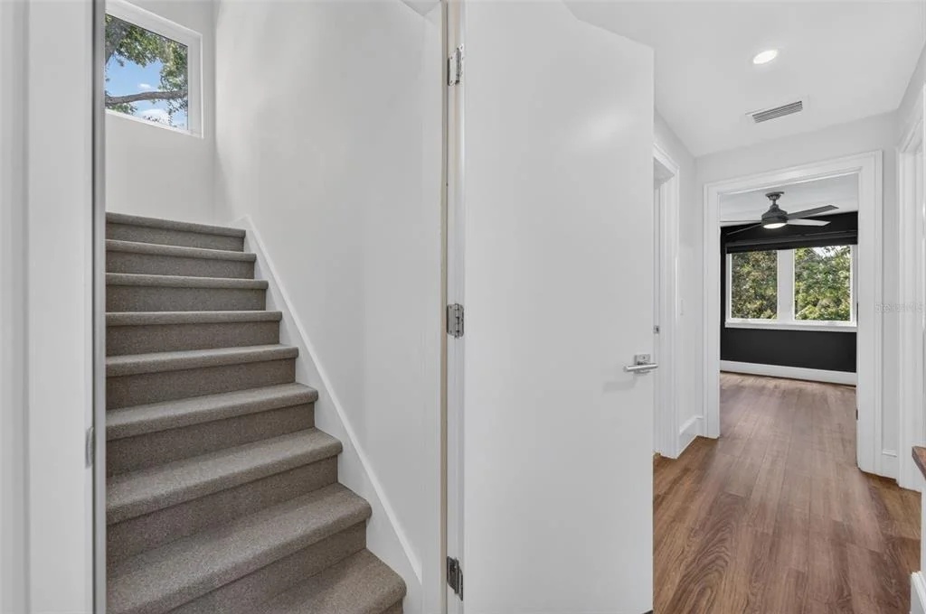 Photo of 720 PANSY AVENUE