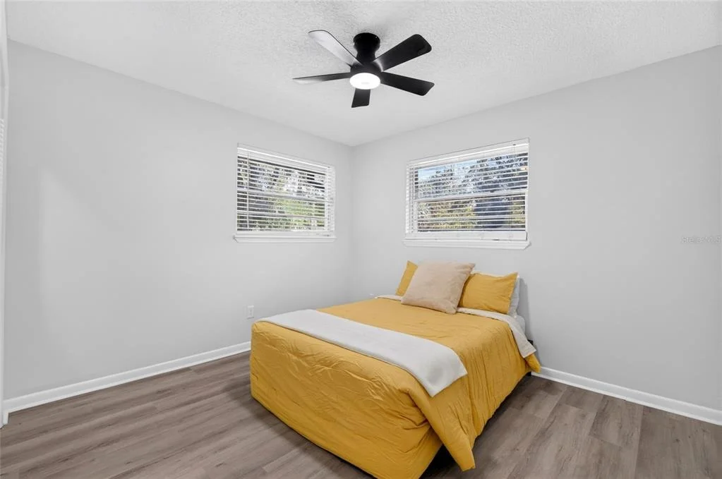 Photo of 5212 CLARENDON ROAD