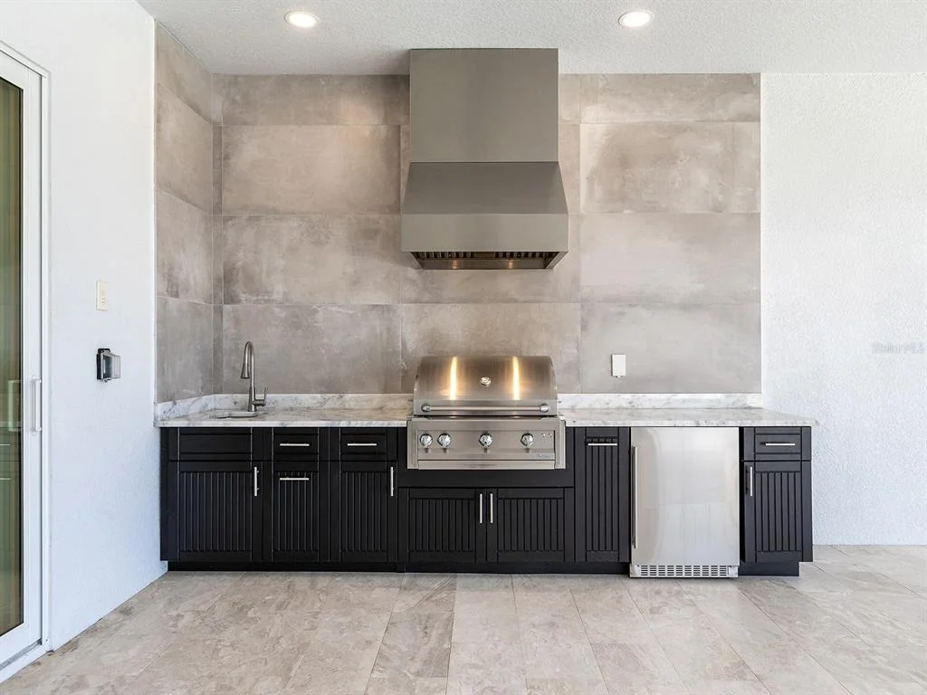 Photo of 17974 PALMISTE DRIVE