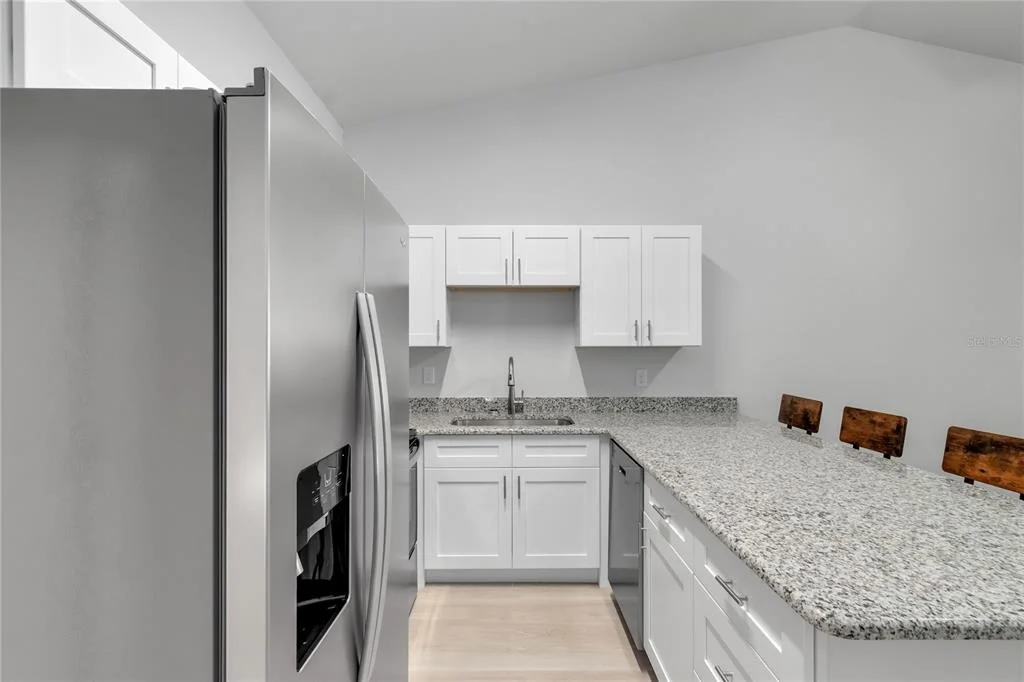Photo of Unit A at 607 SE 4TH DRIVE