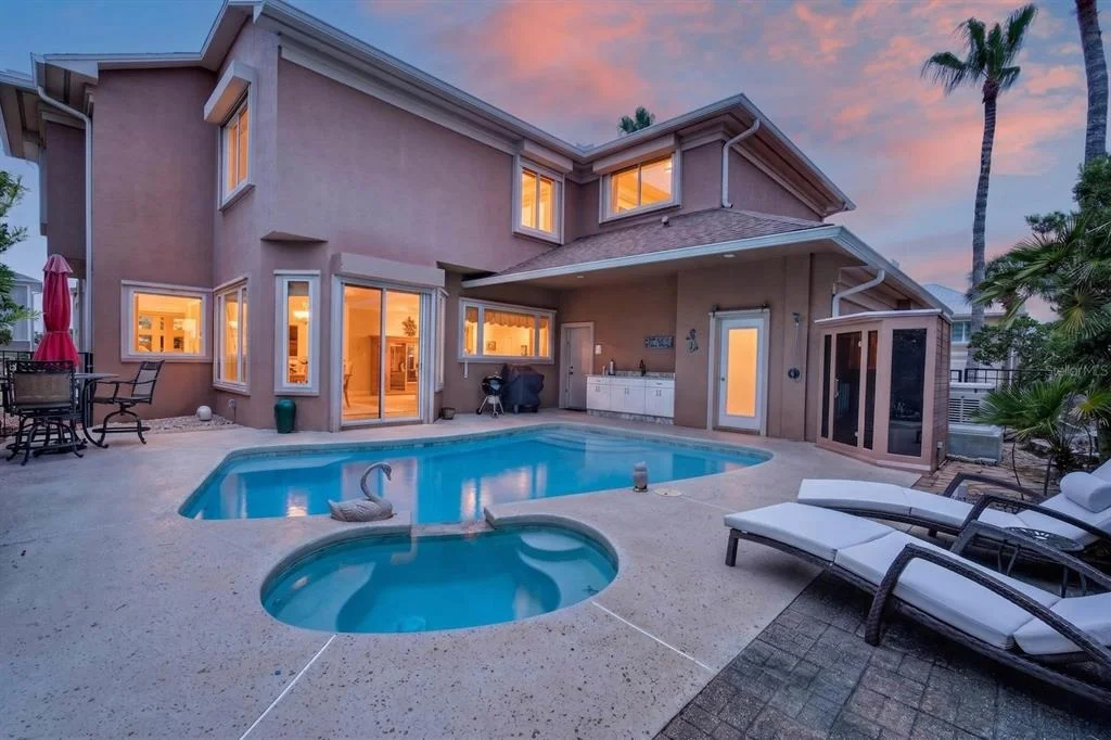 Photo of 621 RIVER VIEW ROAD