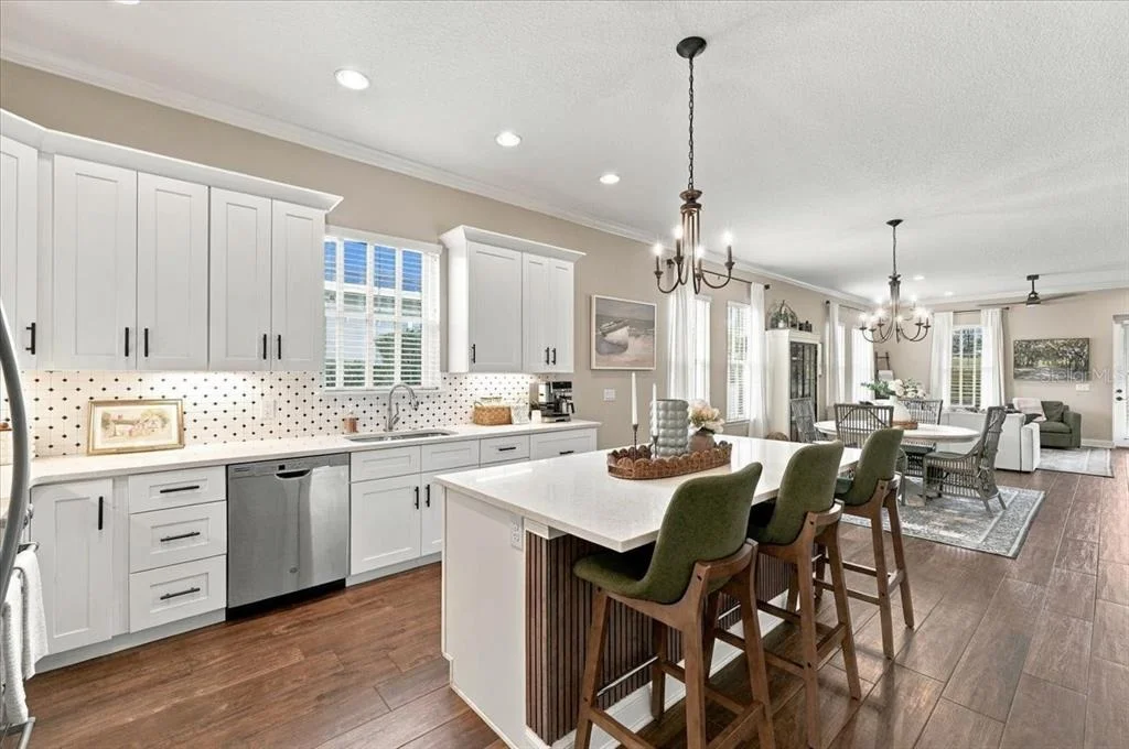 Photo of 198 STARGRASS DRIVE