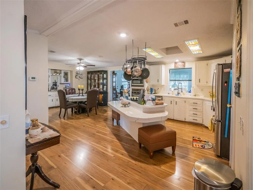 Photo of 4634 BELLE GROVE