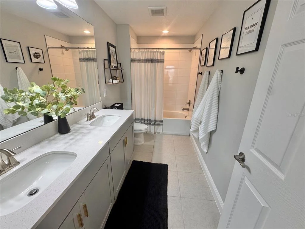 Photo of 7424 RHUBARB DRIVE