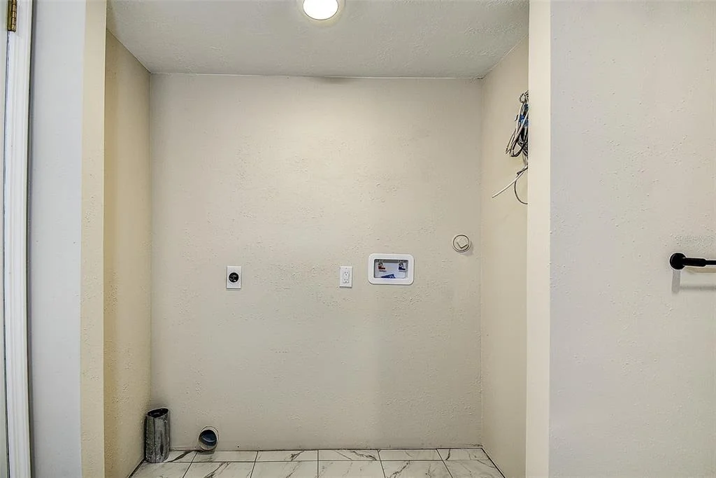 Photo of 11700 VALLEY ROAD