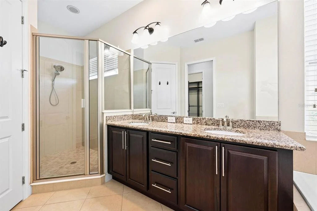 Photo of 8130 LAUREATE BOULEVARD