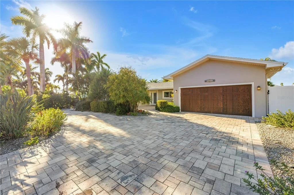 Photo of 2890 ALTON DRIVE