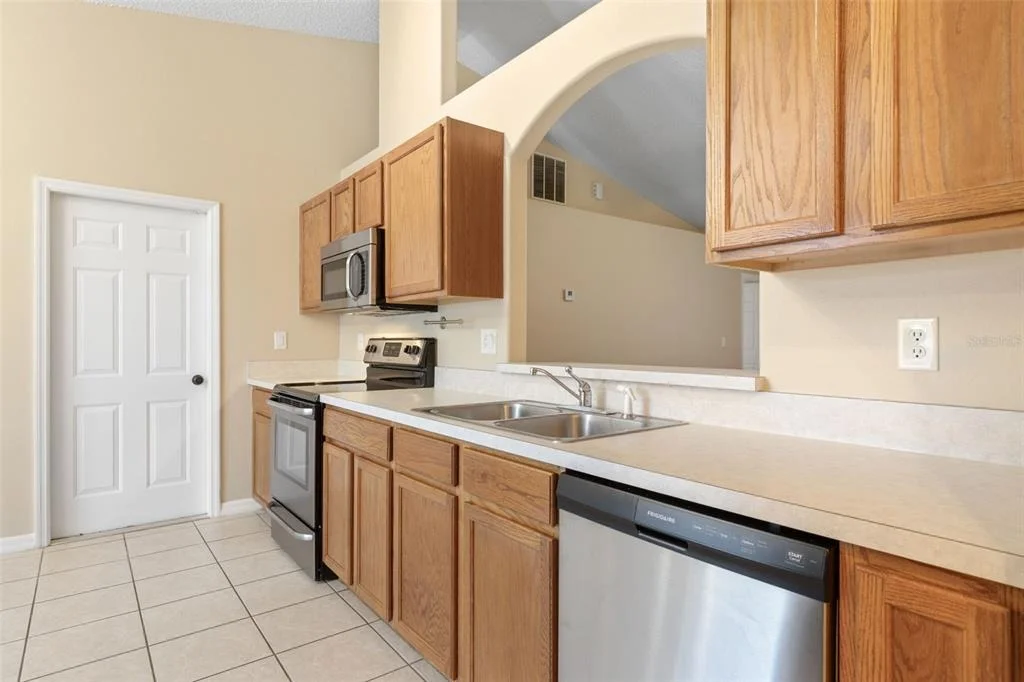 Photo of 46 RICKENBACKER DRIVE