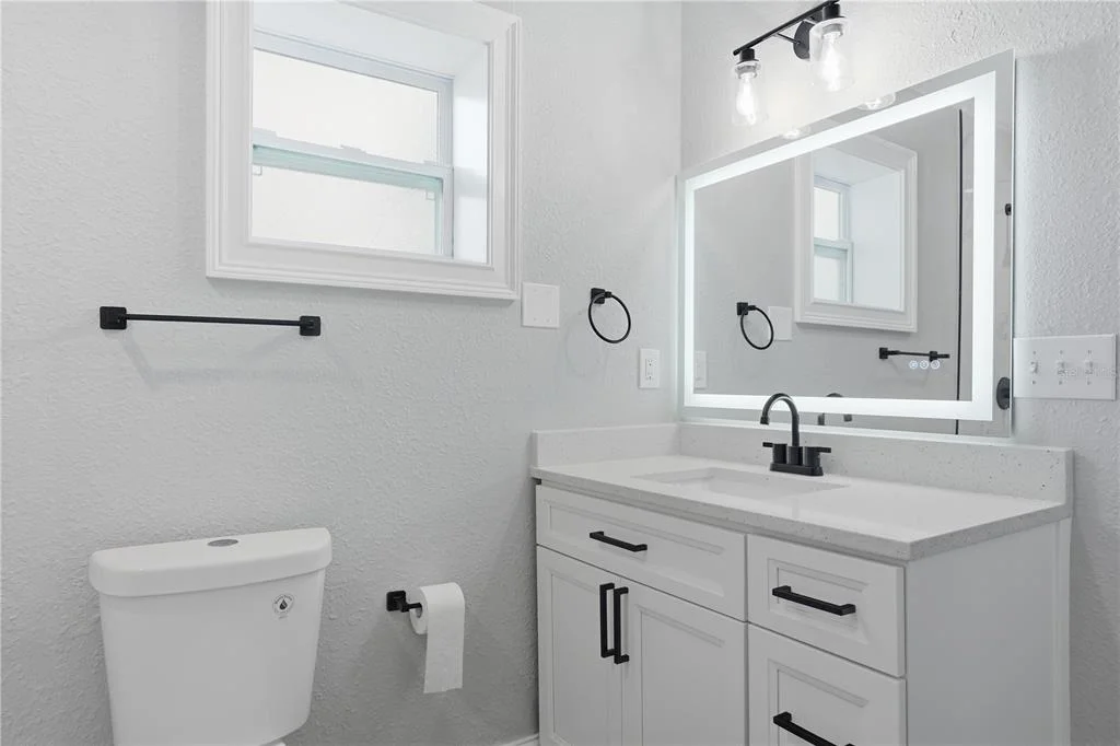 Photo of 707 ABERDEEN CIRCLE