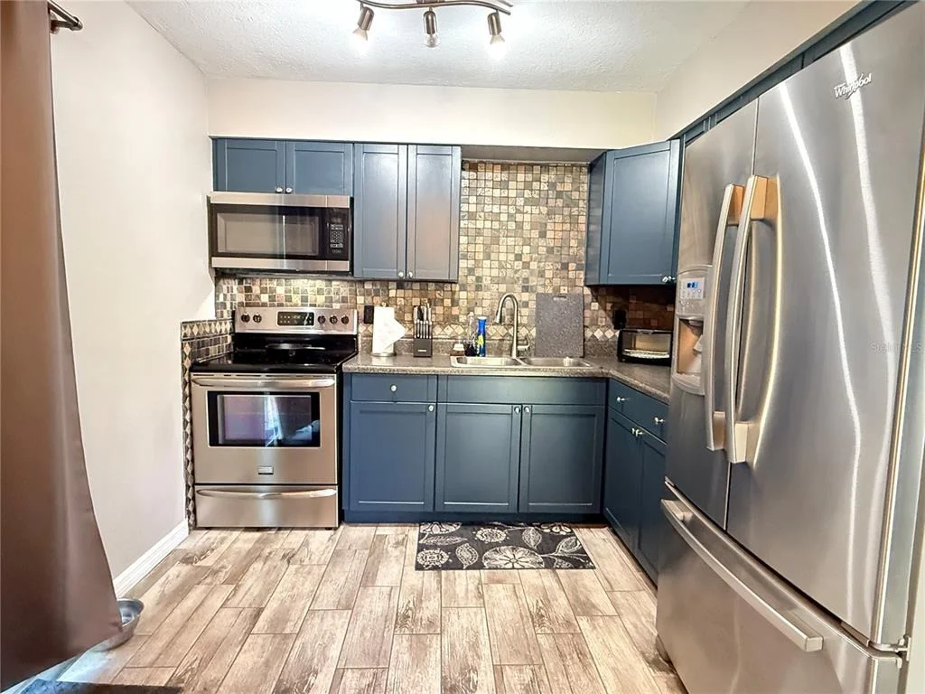 Photo of 6809 NW 60TH STREET