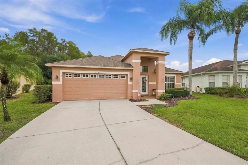 Photo of 1201 DUSTAN PLACE