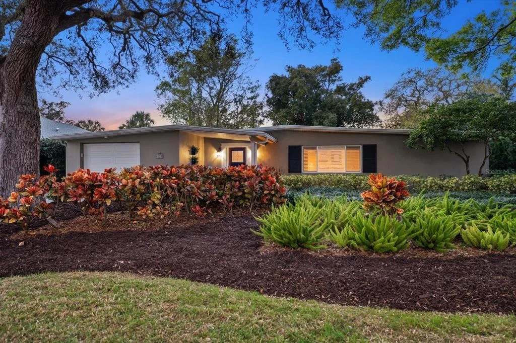 Photo of 1718 MEREDITH LANE