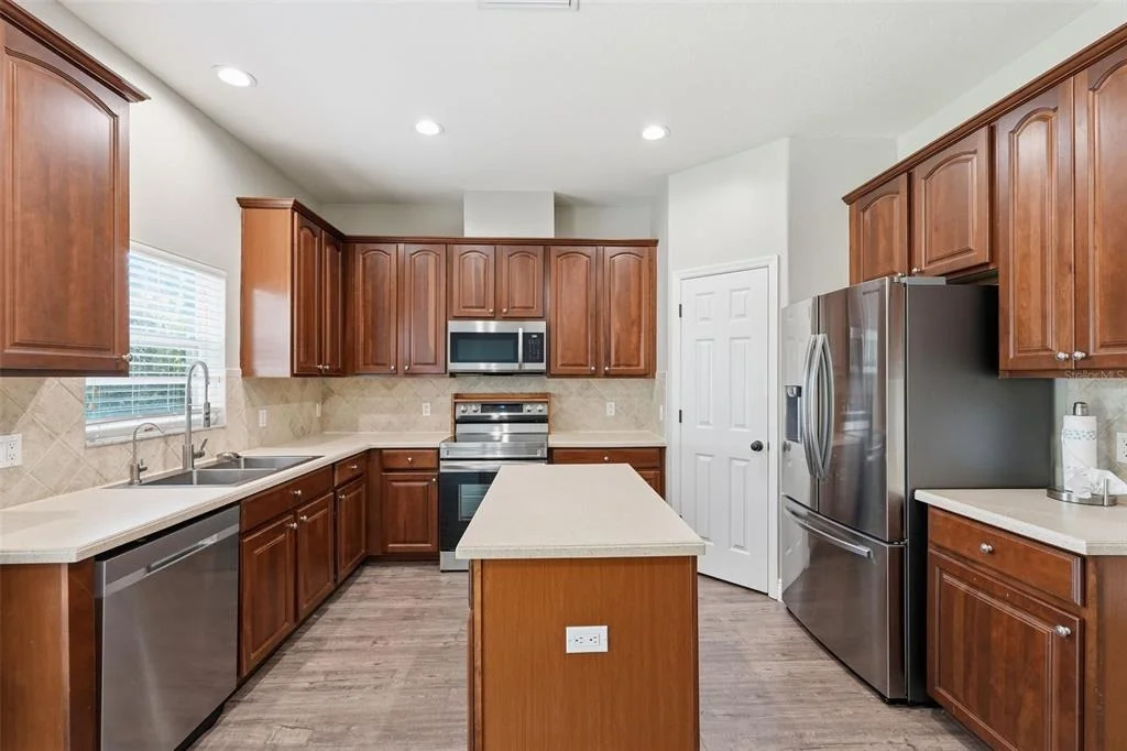 Photo of 8836 CAMERON CREST DRIVE