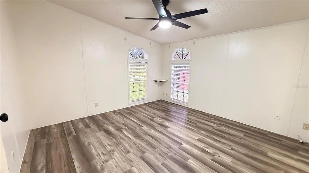Photo of 10404 BRUSSELS DRIVE