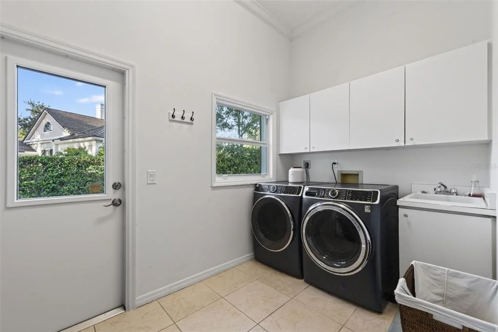 Photo of 226 SAINT JAMES PARK